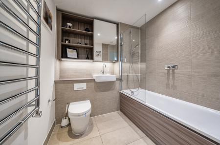 1431350-6-69bbdc7...