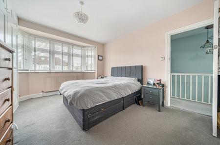 1410289-16-69b302...