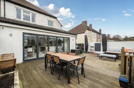 1410289-3-69b3024...