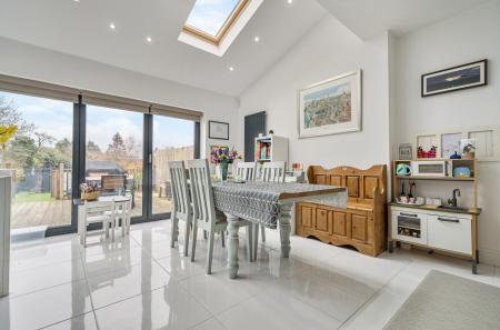 1410289-11-69b302...