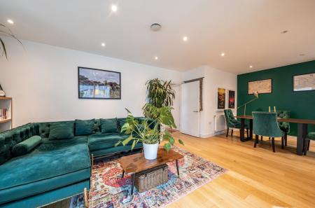 1422633-15-69aabc...