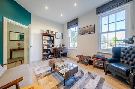 1441057-11-69de09...