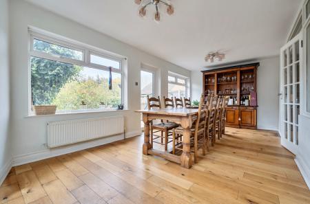 1417746-26-69b432...