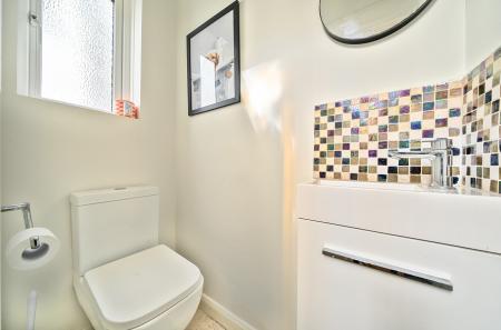 1417746-20-69b432...