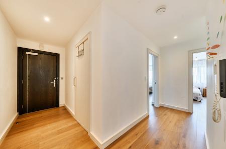 1434244-20-69c539...