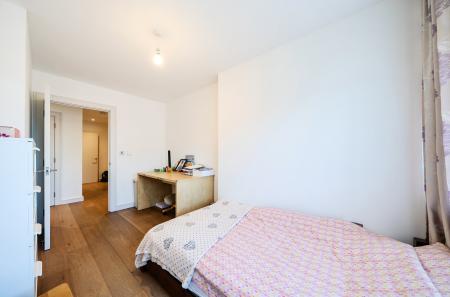 1434244-15-69c538...