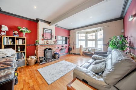 1468110-2-6a18667...