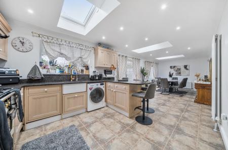 1395353-13-695ff1...