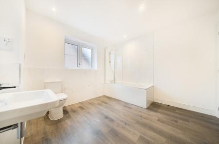 1386635-17-692dea...