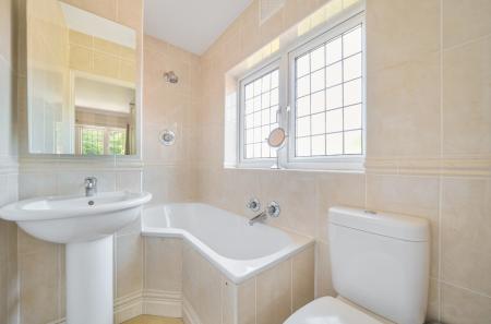 16-681e1feb7c7c6-...