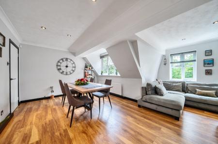 1326797-11-687e2d...