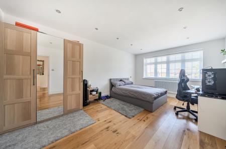 1334243-8-6893520...