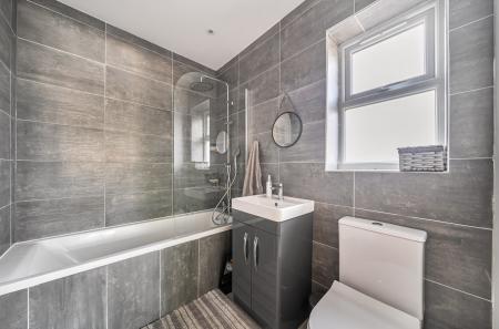 1334243-19-689356...