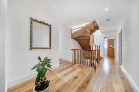 1334243-20-689356...