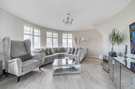 1327208-10-688ce8...