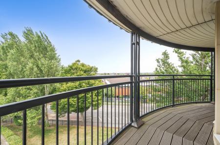 1327208-18-688ce8...