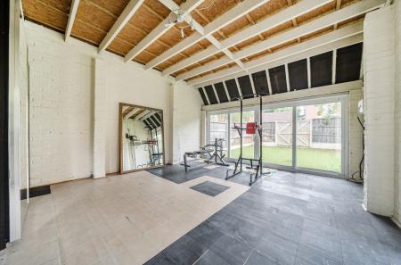 1331065-9-6887b87...