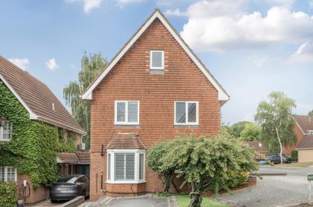 1331065-21-6887b9...