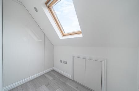 1331065-22-6888c4...