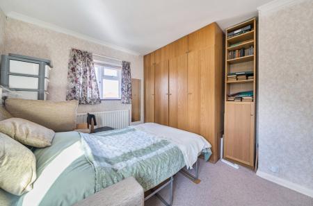 1354850-7-68c860b...