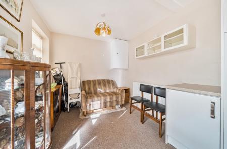 1354850-16-68c861...