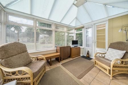 1354850-13-68c860...