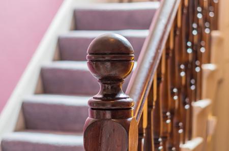 1360290-18-68d6a9...