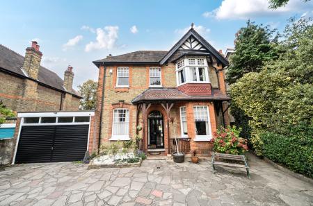 1360290-35-68df84...