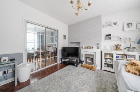 1369738-12-68f645...