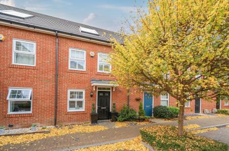 1372522-4-68ff728...