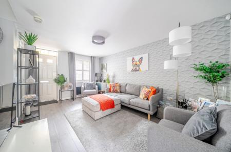 1372522-12-68ff71...