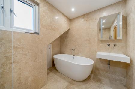 1366081-21-68fa07...