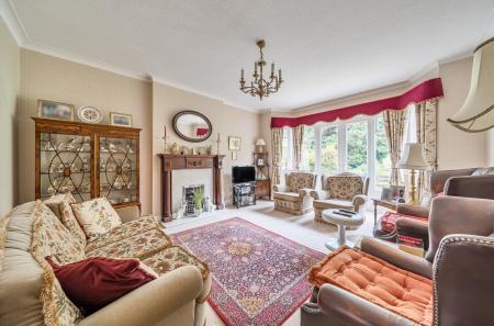 1375976-8-6911d07...