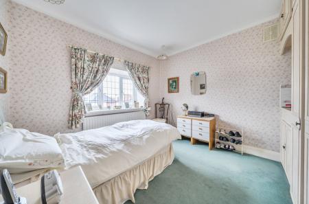 1375976-2-6911cf3...