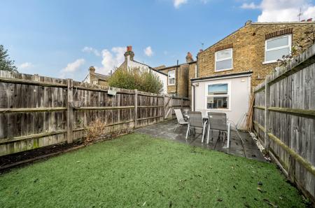 1397775-14-696565...