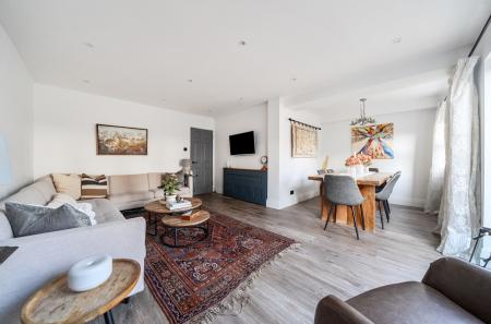 1400306-23-6973ae...