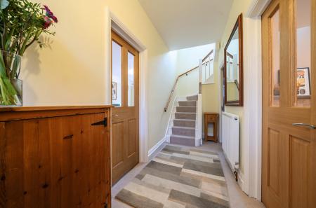 1406830-8-6984cf5...