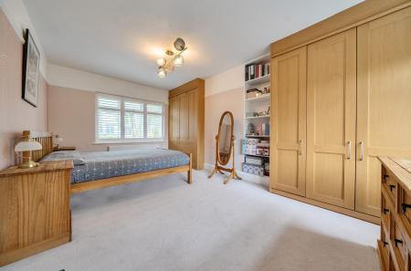 1406830-13-6984cf...