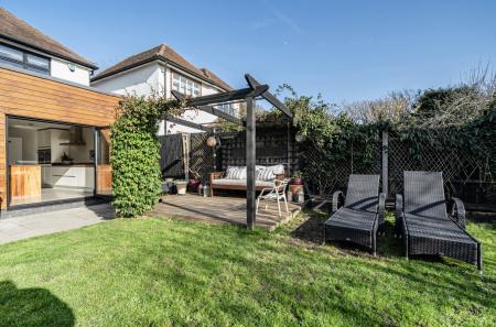 1419963-5-699f47a...