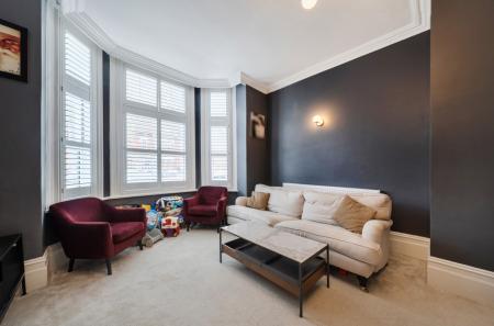 1415755-17-699323...