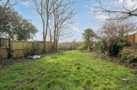 1418966-2-699dc32...