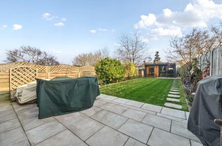 1422275-17-69a888...