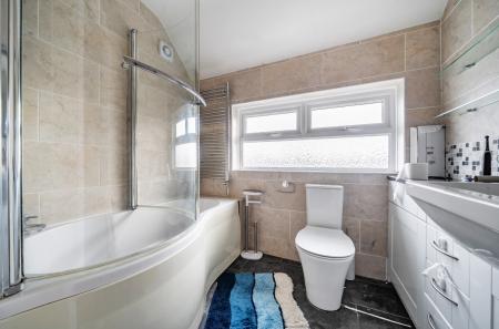 1422275-1-69a8871...