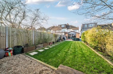 1422275-16-69a888...