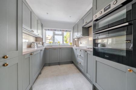 1418777-14-69a9a6...