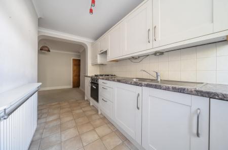 1435299-4-69d4c08...