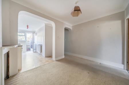 1435299-3-69d4c08...