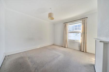 1435299-10-69d4c0...