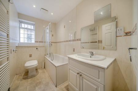 1424630-12-69a970...