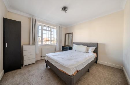 1424630-11-69a970...